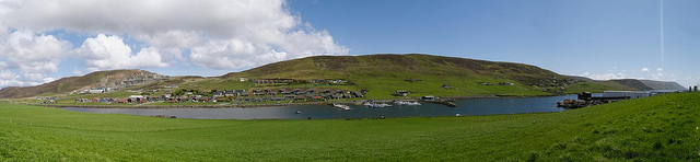Shetland: Near Scalloway (CC-BY-SA rodtuk)